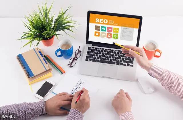 多多.ccm环保少女被曝遭虐待强迫亲吻以国旗